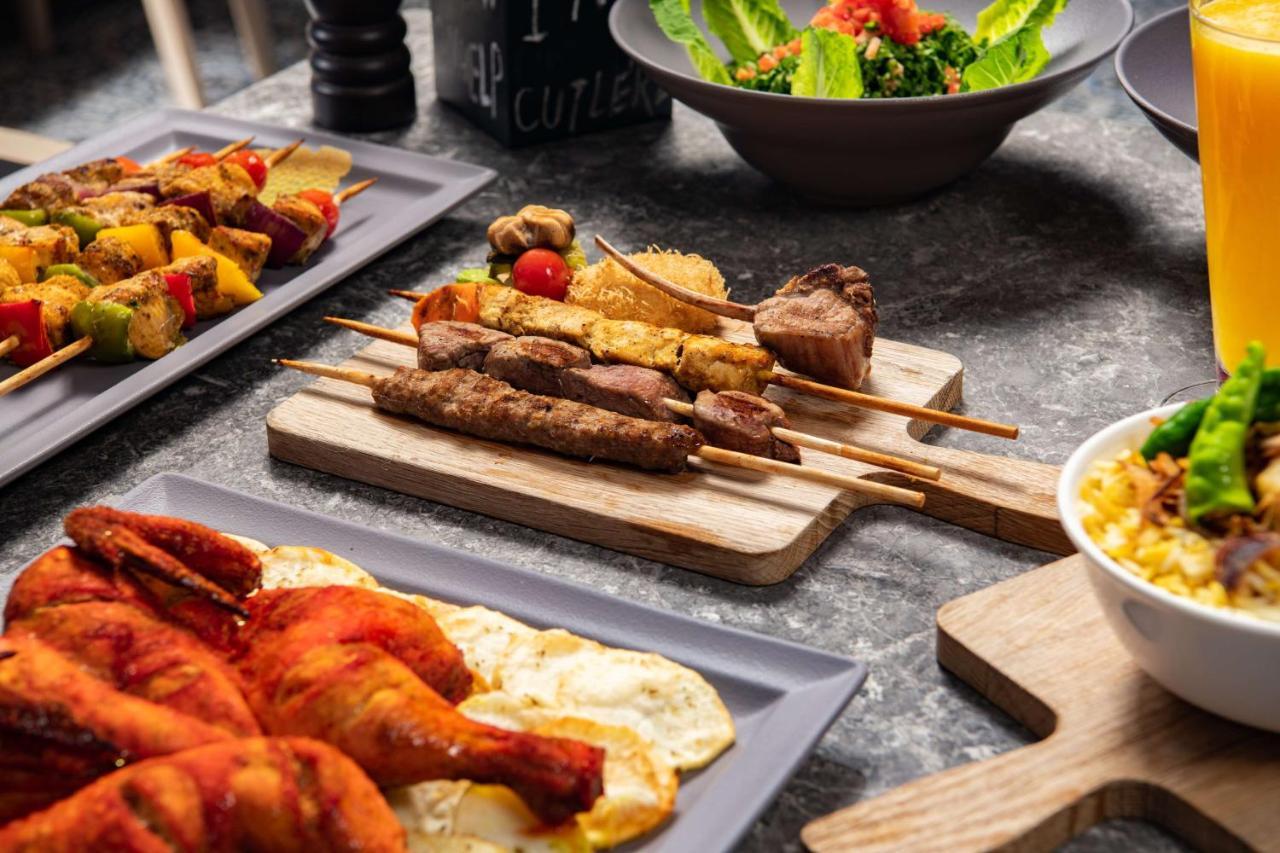Park Inn By Radisson Makkah Aziziyah Meca Exterior foto A buffet at a luxury hotel