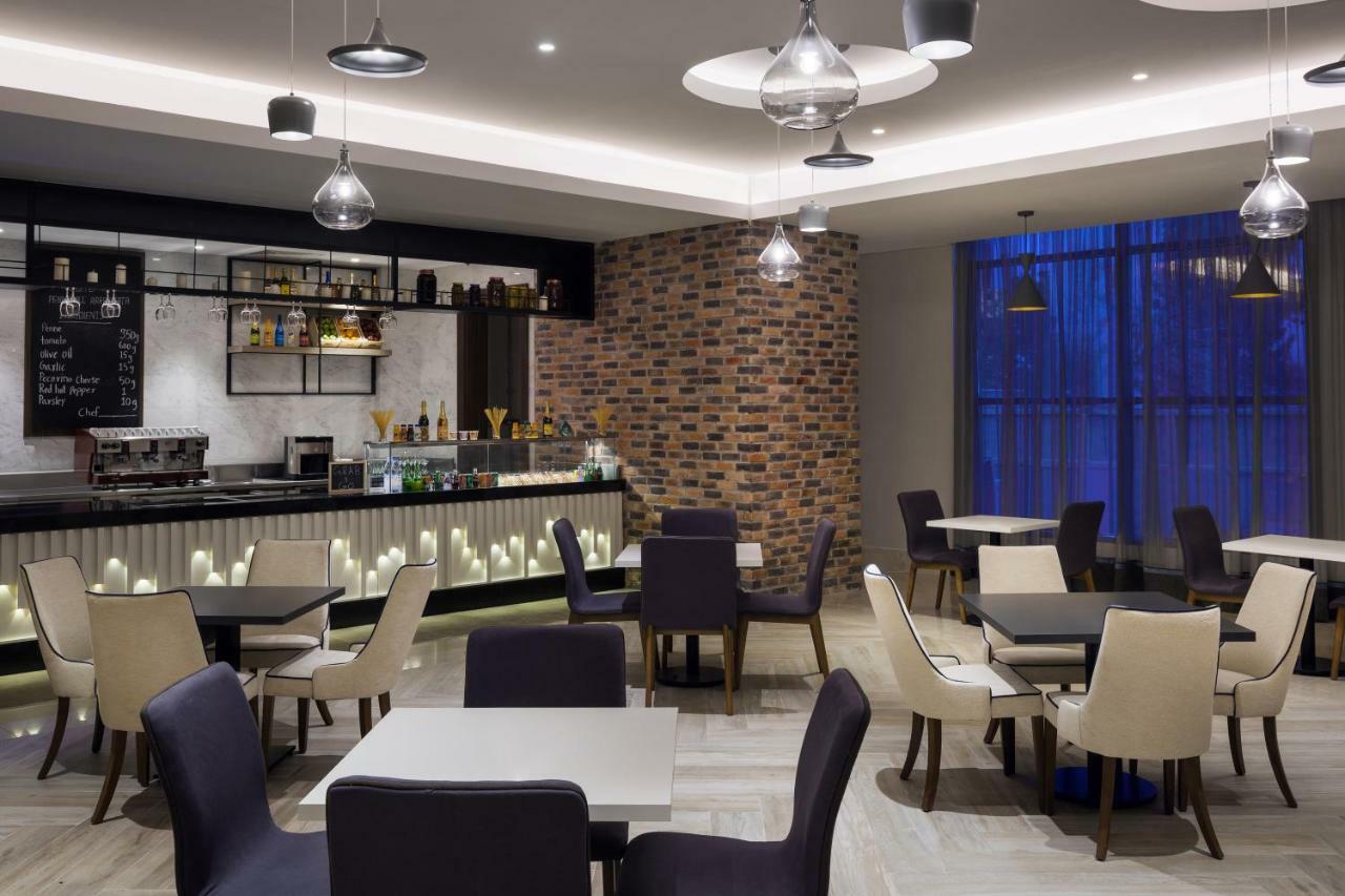 Park Inn By Radisson Makkah Aziziyah Meca Exterior foto The hotel's restaurant